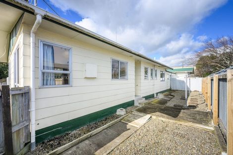 Photo of property in 40 Geraldine Crescent, Cloverlea, Palmerston North, 4412