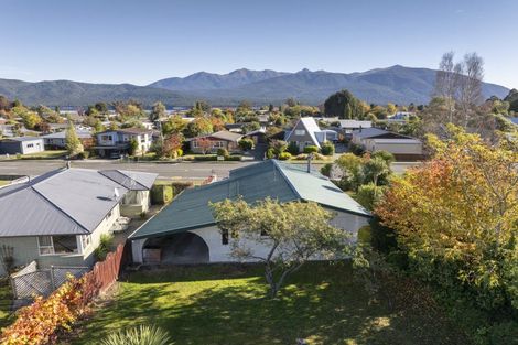 Photo of property in 108 Quintin Drive, Te Anau, 9600
