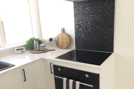 Photo of property in 15 Oriental Street, Petone, Lower Hutt, 5012