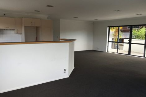 Photo of property in 120b Gowing Drive, Meadowbank, Auckland, 1072