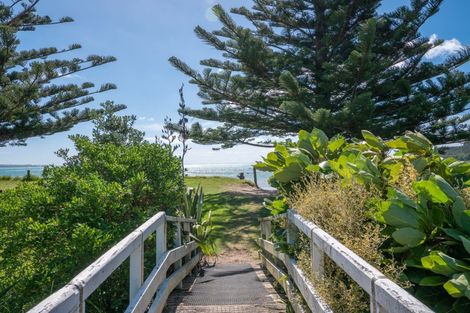 Photo of property in 20 Peninsula Parade, Hihi, Mangonui, 0494