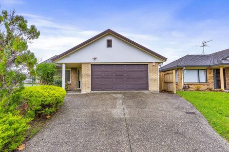 Photo of property in 2 Marlon Lane, East Tamaki, Auckland, 2016