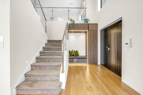 Photo of property in 80 Drumbuoy Drive, Flat Bush, Auckland, 2019