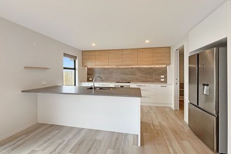 Photo of property in 14 Dalness Crescent, Halswell, Christchurch, 8025