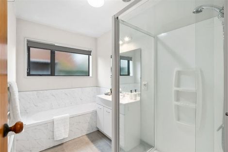 Photo of property in 1/251 Memorial Avenue, Burnside, Christchurch, 8053