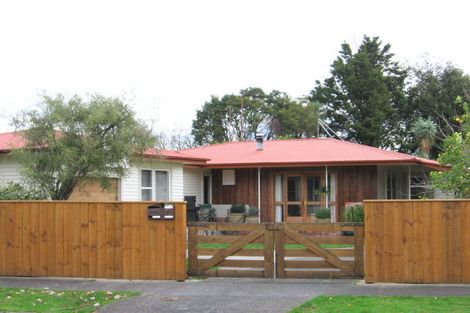 Photo of property in 7 Erin Street, Hokowhitu, Palmerston North, 4410