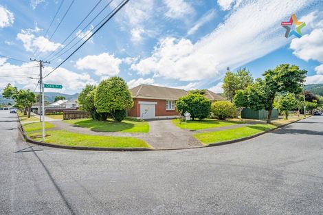 Photo of property in 1 Craig Grove, Elderslea, Upper Hutt, 5018