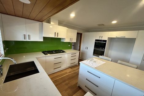 Photo of property in 58 Carnoustie Drive, Wattle Downs, Auckland, 2103