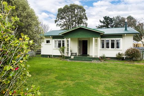 Photo of property in 19 Loisel Street, Riverdale, Gisborne, 4010