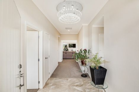 Photo of property in 6 Coach Road, Kingseat, Papakura, 2580