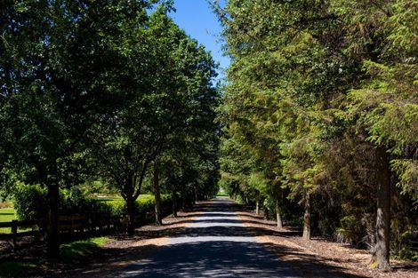 Photo of property in 28 Hogans Gully Road, Arrowtown, 9371