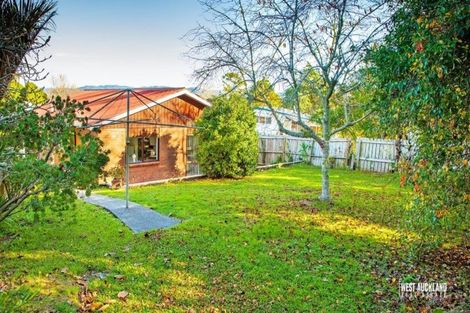 Photo of property in 1/31 Chorley Avenue, Massey, Auckland, 0614