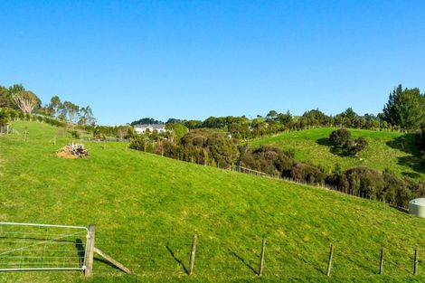 Photo of property in 484 Kanohi Road, Kaukapakapa, 0873