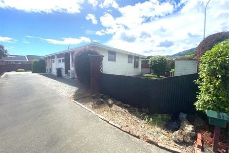 Photo of property in 1/12 Exeter Street, Stoke, Nelson, 7011