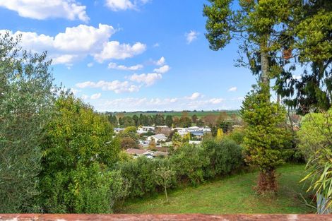 Photo of property in 124 Tuhikaramea Road, Dinsdale, Hamilton, 3204