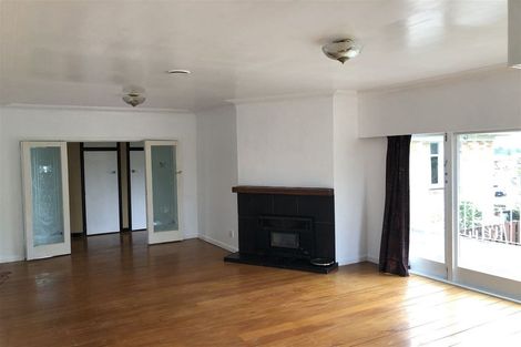 Photo of property in 11 East Street, Pukekohe, 2120