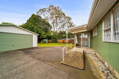 Photo of property in 24 Wilson Street, Waverley, 4510