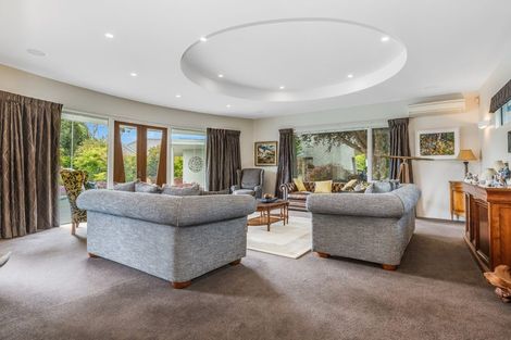 Photo of property in 10 Sunny Glen, Waikanae, 5036