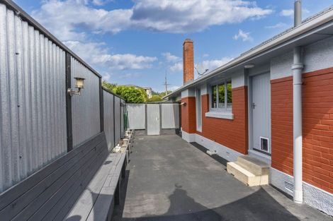 Photo of property in 344 Kenmure Road, Kenmure, Dunedin, 9011