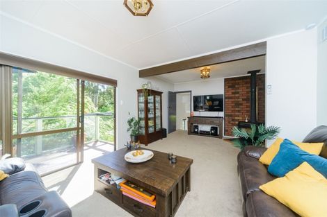 Photo of property in 120 Atawhai Road, Fitzherbert, Palmerston North, 4410