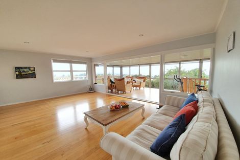 Photo of property in 1/24 Pigeon Mountain Road, Half Moon Bay, Auckland, 2012