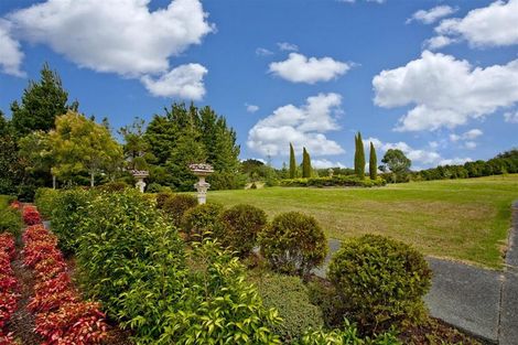 Photo of property in 64 Okura River Road, Okura, Albany, 0792