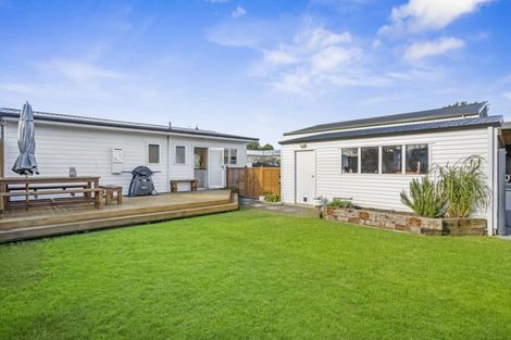 Photo of property in 111 Wattle Place, Whangamata, 3620