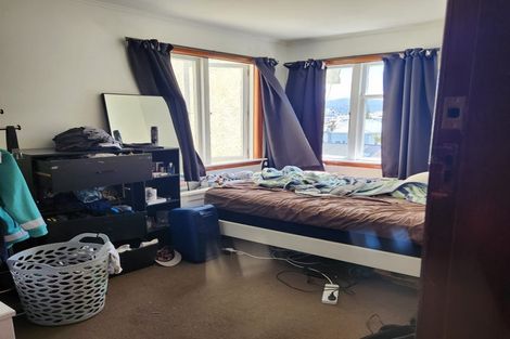 Photo of property in 77 Pirie Street, Mount Victoria, Wellington, 6011