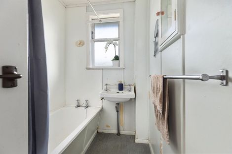 Photo of property in 38 Piko Street, Titahi Bay, Porirua, 5022