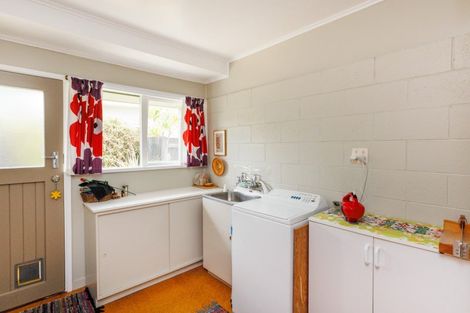 Photo of property in 110a Linton Street, West End, Palmerston North, 4410