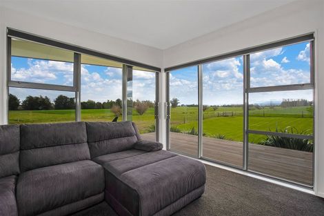 Photo of property in 35 Loburn Whiterock Road, Loburn, Rangiora, 7472