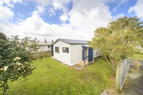 Photo of property in 6 Purnell Place, Marton, 4710