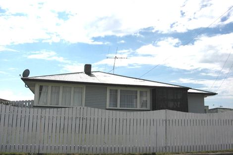 Photo of property in 450 Heads Road, Castlecliff, Whanganui, 4501