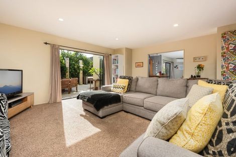 Photo of property in 22 Madeleine Terrace, Papamoa Beach, Papamoa, 3118