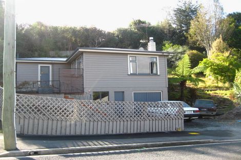 Photo of property in 26 Centennial Avenue, Helensburgh, Dunedin, 9010