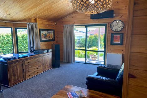 Photo of property in 21a Easton Way, Levin, 5510