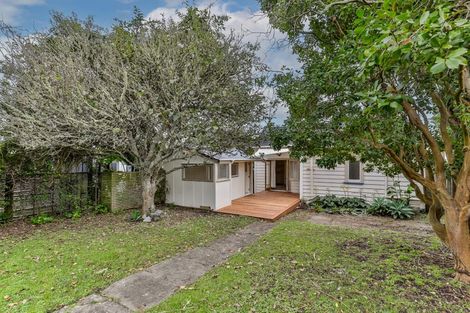 Photo of property in 4/5 Edgars Road, Westmere, Auckland, 1022