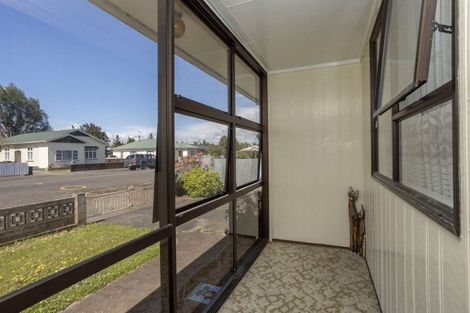 Photo of property in 17 Trafalgar Street, Dannevirke, 4930
