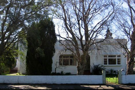 Photo of property in 17 Fox Street, Featherston, 5710