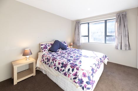 Photo of property in 18 Durrell Way, Rolleston, 7614