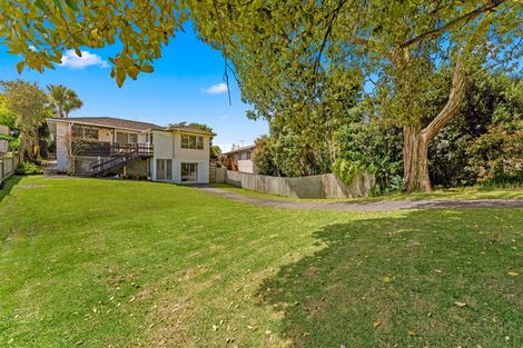 Photo of property in 20 Halberg Street, Glenfield, Auckland, 0629