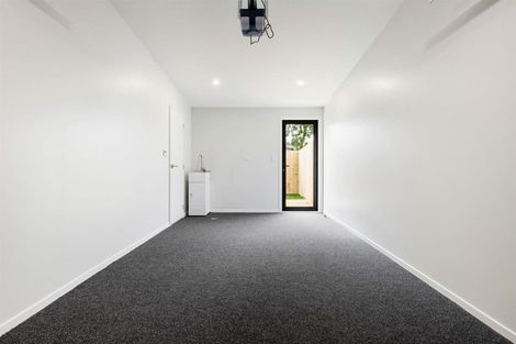 Photo of property in 2/1 Williams Place, Fairfield, Hamilton, 3214