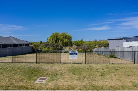 Photo of property in 4 Pegasus Main Street, Pegasus, 7612