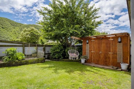 Photo of property in 14 Beach Road, Waikawa, Picton, 7220