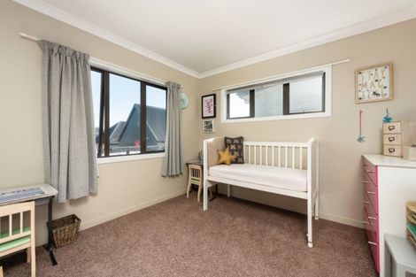 Photo of property in 9 Rochfort Crescent, Pyes Pa, Tauranga, 3112