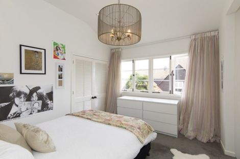 Photo of property in 128 St Stephens Avenue, Parnell, Auckland, 1052