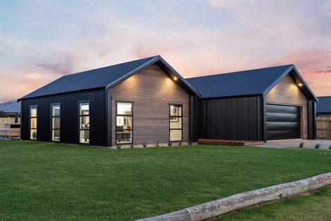 Photo of property in 16 Fantail Avenue, Carterton, 5713