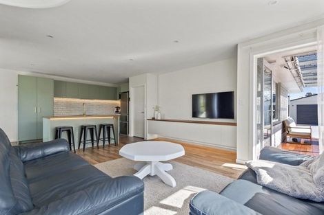 Photo of property in 8 Pahau Place, Cracroft, Christchurch, 8025