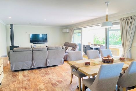 Photo of property in 6a Huia Street, Waikawa, Picton, 7220