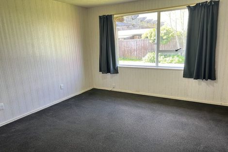 Photo of property in 130 Reynolds Avenue, Bishopdale, Christchurch, 8053